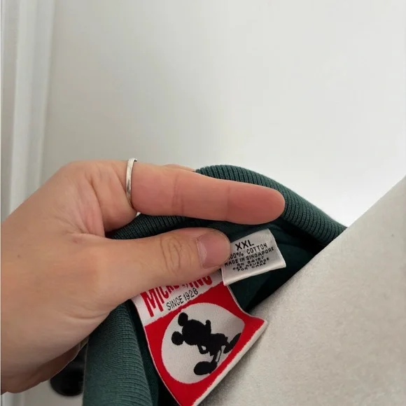 VTG Disney Green Polo Shirt with Mickey Mouse Embroidery - Picture 4 of 4